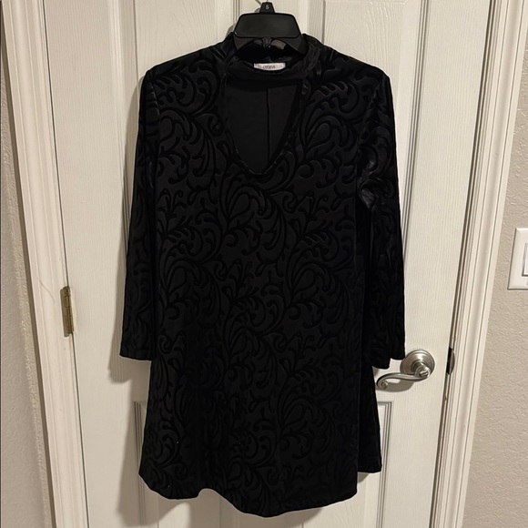 Women’s Black Mini Dress Size Small - Picture 1 of 3